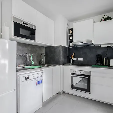 Apartment Nouvelle Ere - Appt A Moins D'un Km De La Le Lavandou